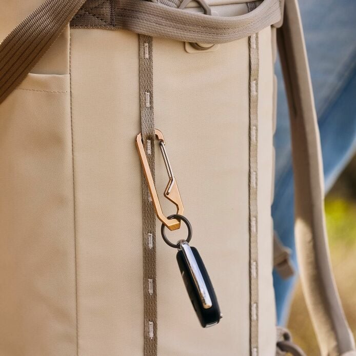 carryouttm-backpack-22-l-h2 hf_carryout_bouwer_d1_l1_torrey_pines_lifestyle_1838_2.jpg