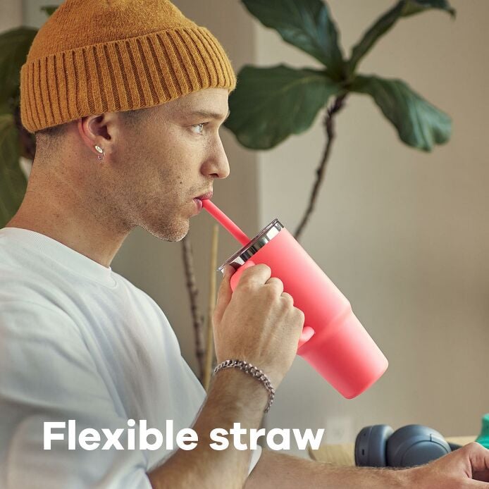 hydration-handledtm-bundle-t5 hf_s26_ttpscc_apdp_06.jpg