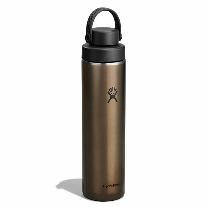 24-oz-lightweight-chug-cap-bottle-h9 lw24lwfcc080-24-oz-lightweight-chug-cap-bottle-wide-mouth-obsidian-angled.jpg