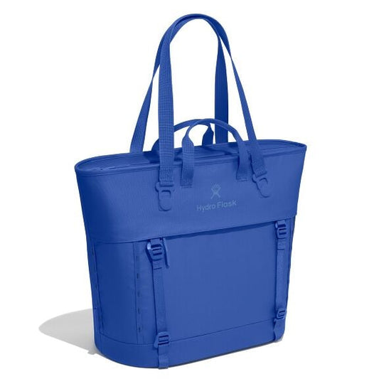 carryouttm-soft-cooler-tote-30-l-x7 maxiit382_carryout_tote_30l_capri_blue_angled_1.jpg