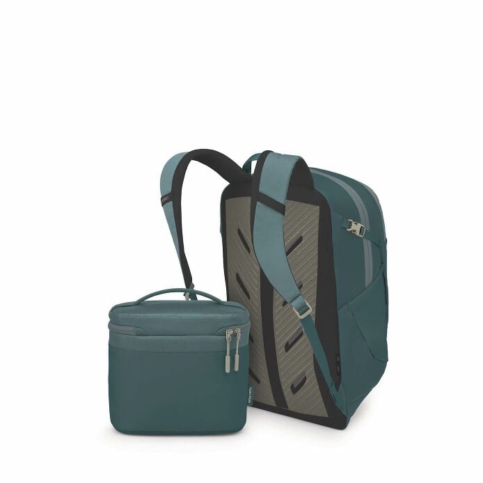 osprey-axis-x-hydro-flask-campus-essentials-bundle-o3 ospreyaxis_hydroflask5l_lunch_bag_f25_sideback_cascade_10007249.jpg