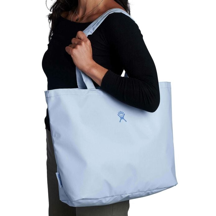 20-l-tag-along-tote-r4 rt20484_20ltagalongtote_surf_hb_1_1.jpg