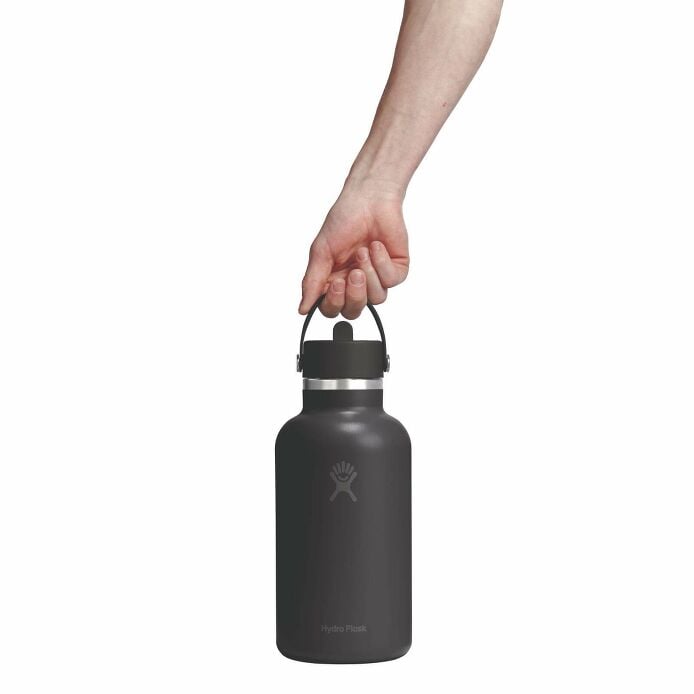 gym-bundle-w8 w64cfs001_64ozwideflexstraw_black_hb_1.jpg