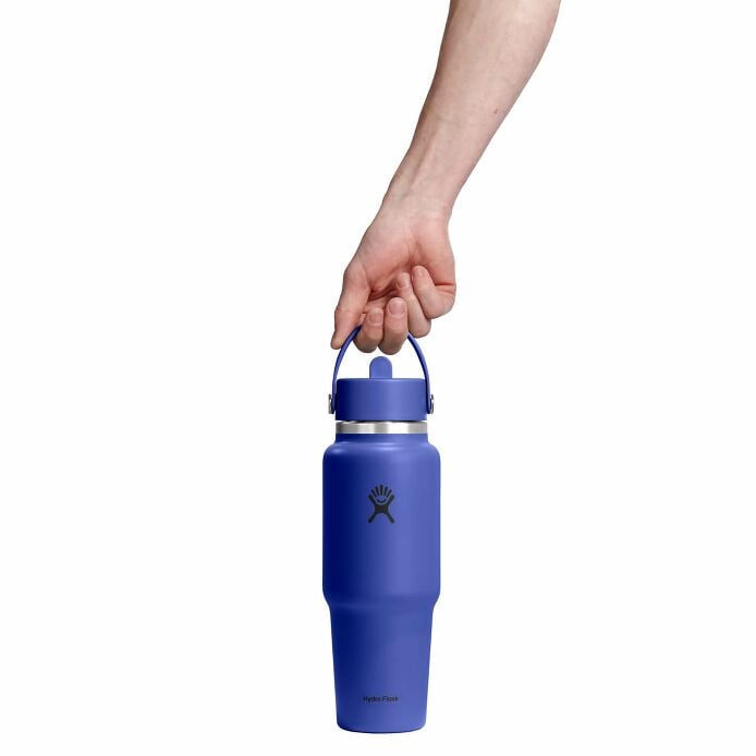 32-oz-travel-bottle-with-flex-straw-cap-u4 wt32cfs382_32oztravelbottleflexstraw_capriblue_hb.jpg